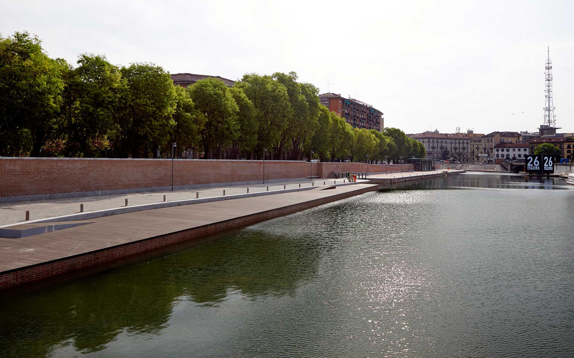 LA DARSENA DI GIORNO