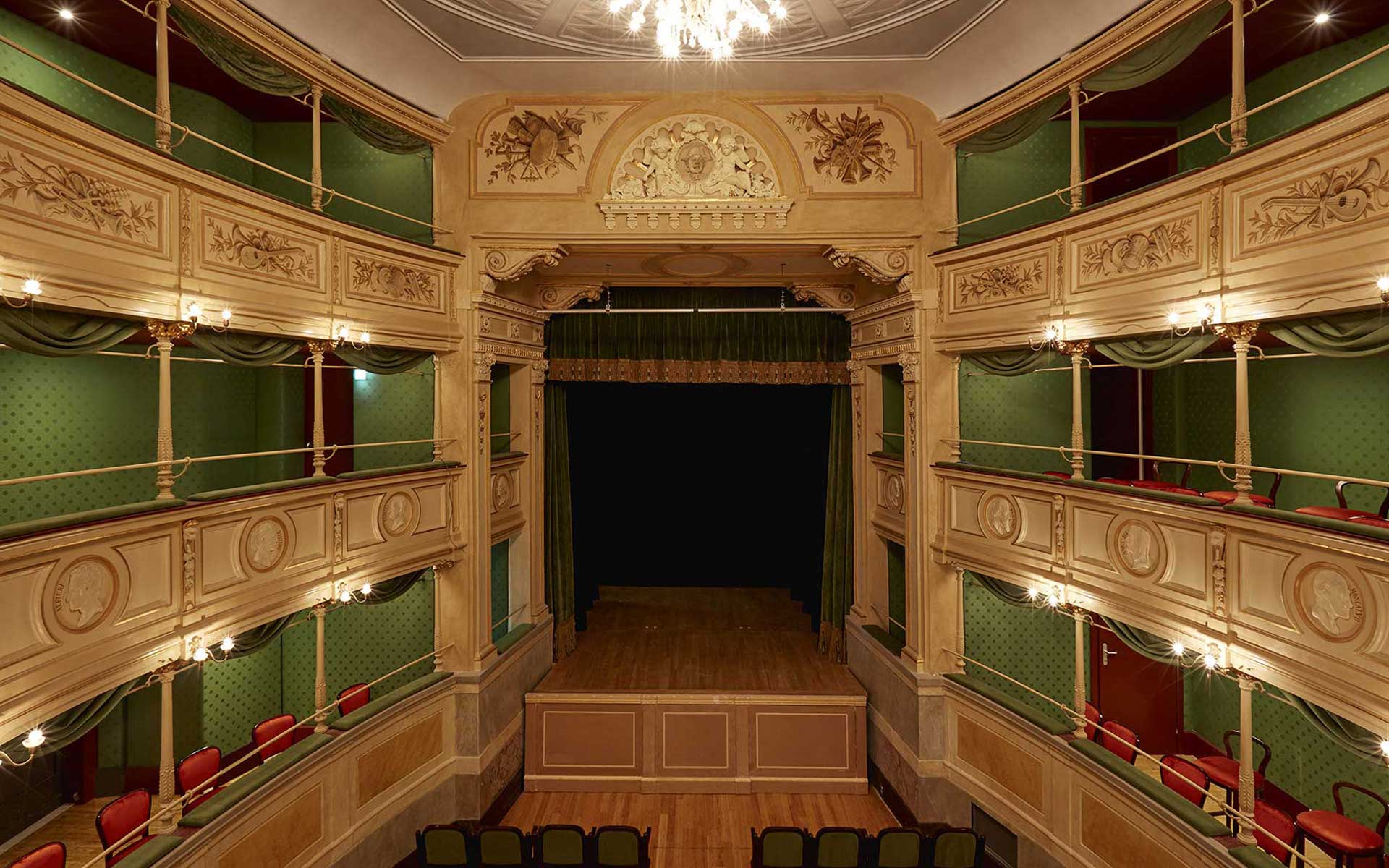 TEATRO GEROLAMO